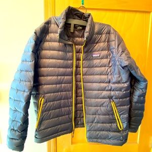 Patagonia Men’s Large Down Jacket